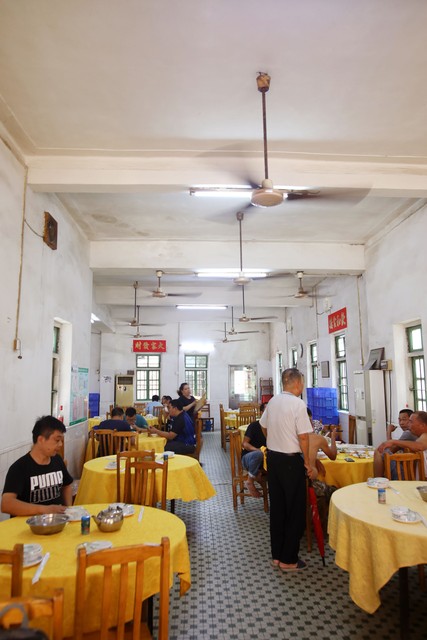 悦宾饭馆怎么样：胡同深处藏着的北京味道，40年风雨如歌，这家饭馆凭什么屹立不倒？