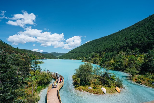 11月份去云南旅游穿什么，让你美美哒又暖暖的