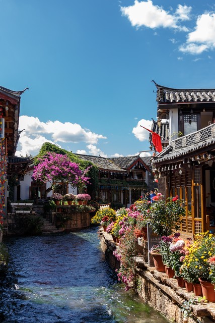 爱在丽江歌曲：一首歌，一段旅程，一段刻骨铭心的爱恋