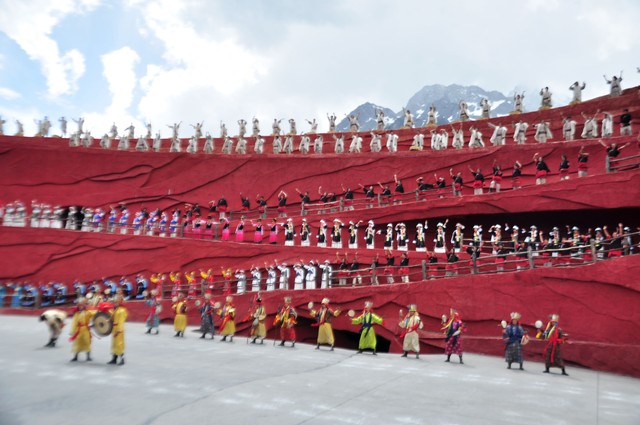 云南旅游团的玉能买吗？揭秘真实买家经历，带你领略翡翠背后的秘密世界