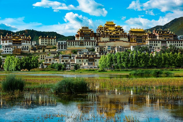 南京至昆明旅游信息大揭秘：从春城到金陵的奇妙之旅，一次说走就走的心灵冒险，绝对让你不虚此行！