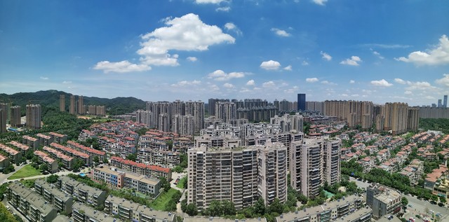 详细阅读:万科璞悦山怎么样?——佛山三山新城的璀璨明珠,让你住进未来的理想家园 万科璞悦山怎么样?——佛山三山新城的璀璨明珠,让你住进未来的理想家园