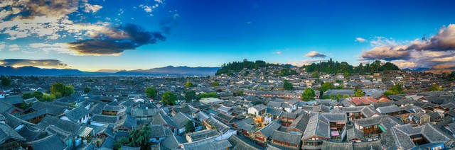 丽江古城去哪吃饭？2024年最全攻略，带你找到那些藏在巷子里的美味天堂