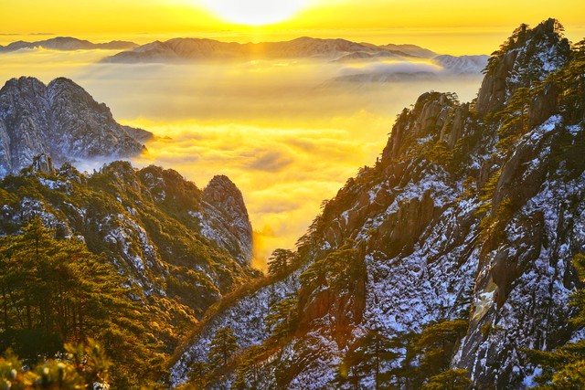 为什么黄山最出名？——探访这座让无数人心驰神往的“天下第一奇山”，体验它独一无二的魅力与风情