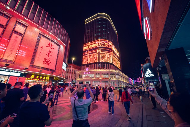 广州出发，一路向西：从广州到云南丽江的奇幻之旅，那些你不知道的故事