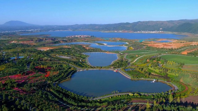 嵩明有什么好吃的？从杨林肥酒到蘸水罗非鱼，一场味蕾上的奇幻旅行