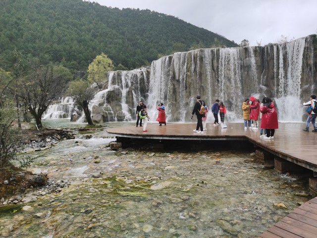 赴云南旅游注意事项：轻松玩转彩云之南的秘籍