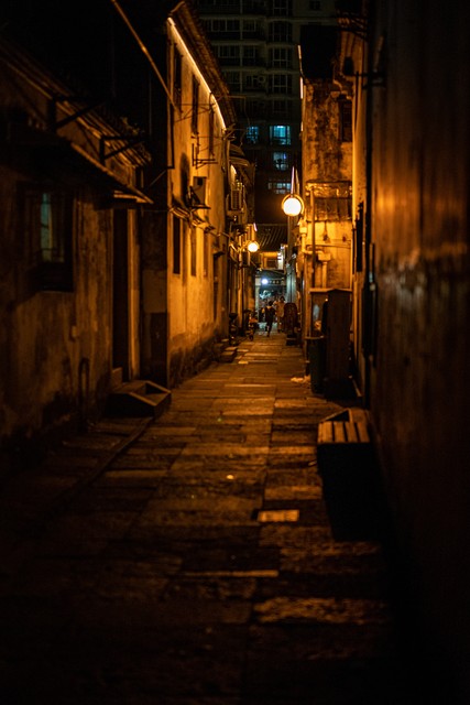 城内的特色餐，那些藏在巷弄里的美味宝藏——探寻古老城墙内不可错过的美食天堂