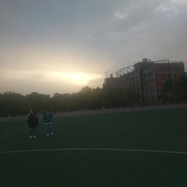 让这座小镇充满活力，梦想与回忆交织的奇妙之地：探索息县小妹巷子的秘密夜晚