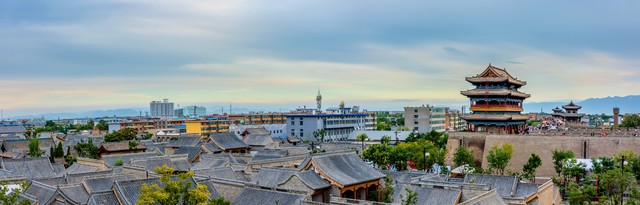 云南旅游自驾住宿：从昆明到丽江，一场说走就走的浪漫之旅，探寻古城内外最舒适的落脚点