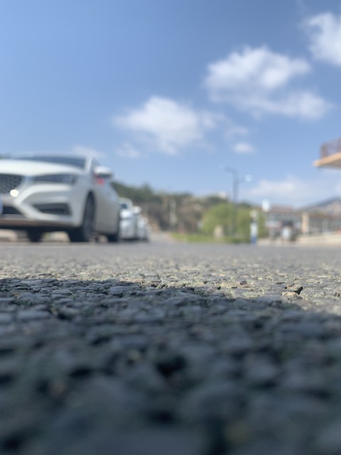 云南昆明旅游十大景点，带你走进春城的奇幻之旅：从石林到滇池，每一站都是难忘的记忆