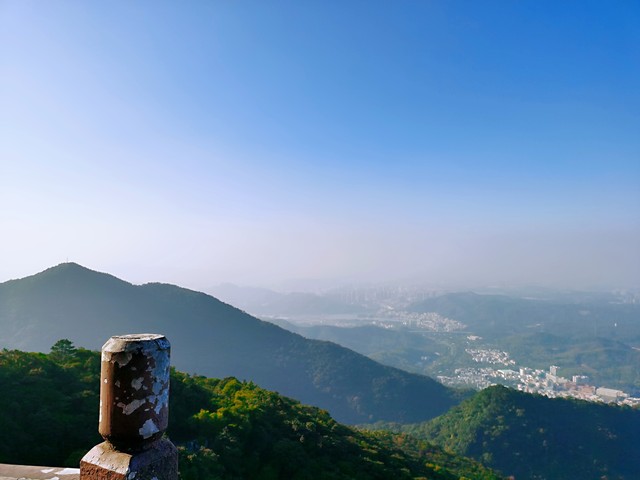 大梧桐山在哪里？深圳登高望远的首选之地，你绝对不能错过！
