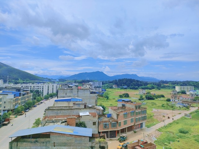 下洋田为什么能从一个杂草丛生的荒地变成如今的幸福乐园？下洋田街心公园的华丽变身，背后究竟隐藏着怎样的秘密？