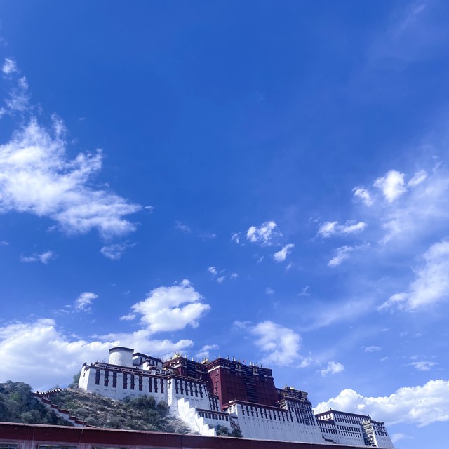 从保定出发，穿越千里的湖南之旅：探索1364公里背后的风景与故事