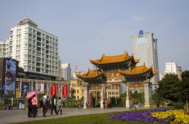 昆明民宿客栈：一场诗意栖居的梦幻之旅，让每一位旅人都能找到心中的那片宁静