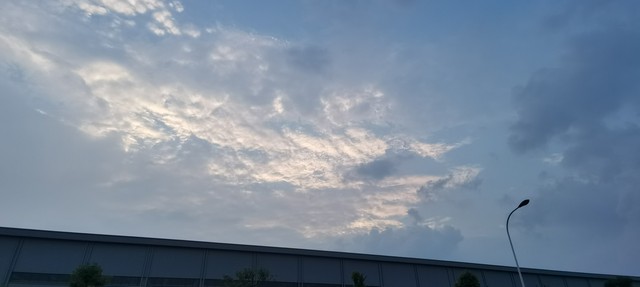 盘锦云南旅游攻略：从红海滩到香格里拉，一段跨越千里的奇幻之旅