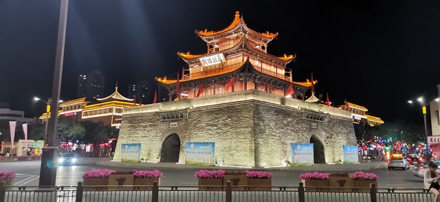 酒泉有哪些名胜古迹？探索这座古老城市的神秘魅力，你绝对想不到的十大必去景点！