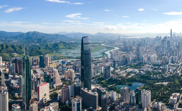 怎么办理深圳居住证？轻松搞定，享受城市福利！2024年最新指南，手把手教你快速上手，再也不用担心流程复杂！