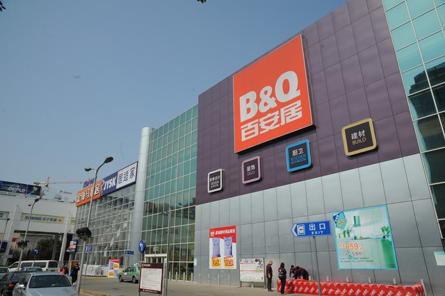 深圳华强北哪里好玩？探秘中国电子第一街的科技、美食与文化之旅