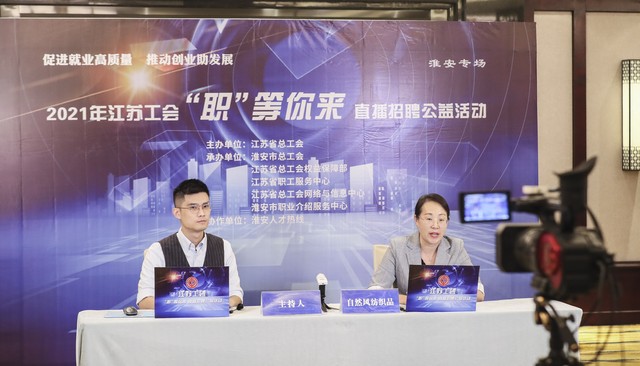大理巍山政府携手民众，共创历史文化名城与文旅新辉煌——从“政风行风热线”看巍山如何乘风破浪，引领乡村振兴