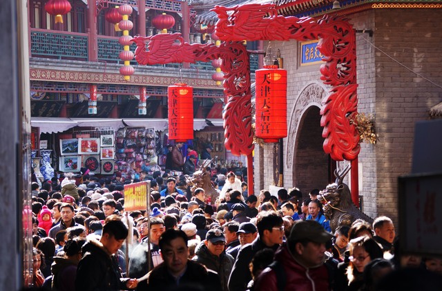 过年哪里好玩？2024春节旅行指南带你玩转中国各地