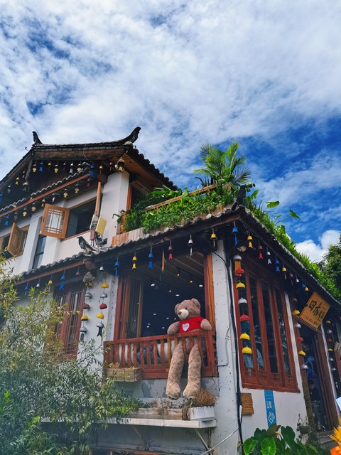丽江那家婚纱照照的好？揭秘2024年最受欢迎的旅拍工作室，让你的婚礼回忆更加完美！