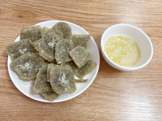 炸灌肠为什么叫炸灌肠：从满族宫廷美食到平民小吃的传奇故事
