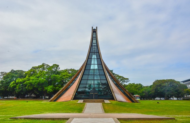 国立中正大学怎么样？这所承载着历史与梦想的学府，究竟有何魅力？