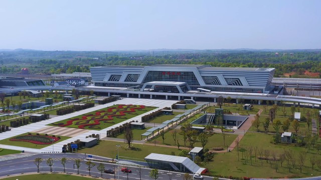 吉安西站在哪里？——一场说走就走的高铁之旅，带你领略不一样的风景