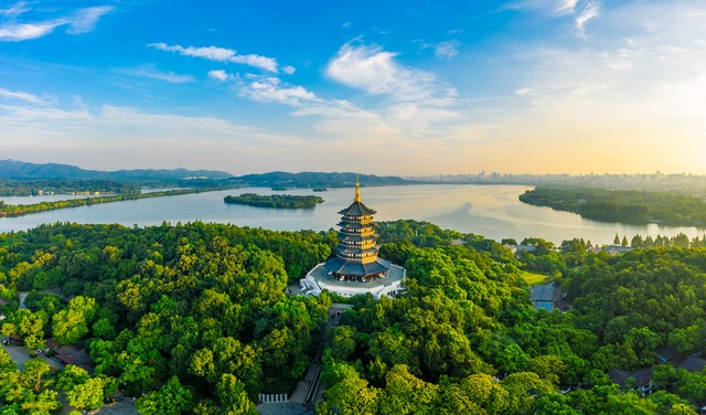 昆明市呈贡的旅游景点，让你一次玩转四季之美，感受不一样的春城魅力！