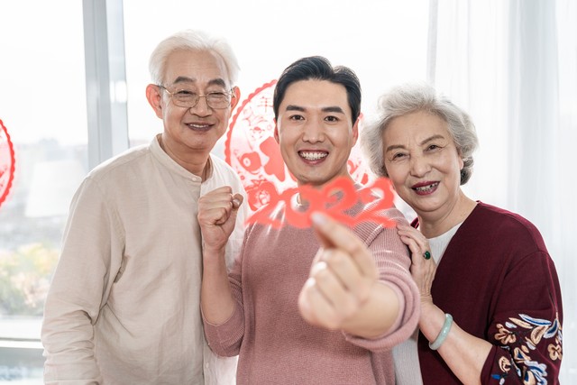 深圳特产是什么？深圳的特产清单，你绝对想不到的惊喜礼物，让你的亲朋好友刮目相看，快来一探究竟！