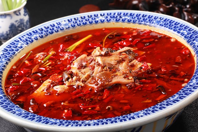 为什么湘菜那么好吃？从舌尖上的湖南到全国餐桌，揭秘湘菜火爆的秘密