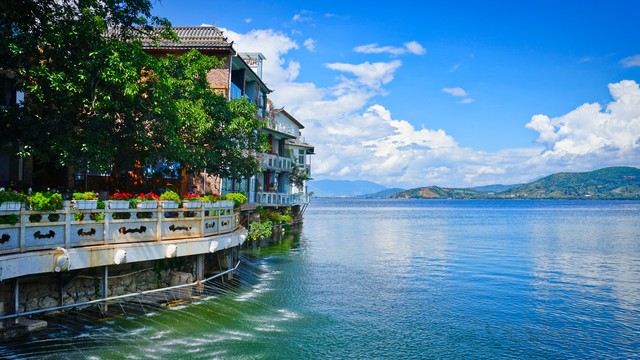 旅游去大理好吗？2024年冬季，我决定逃离北上广的喧嚣，寻找一片能让心灵栖息的地方