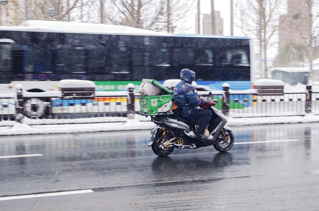 辽宁哪里下雪了？沈阳、本溪、抚顺一夜之间银装素裹，你准备好迎接冬日的惊喜了吗？