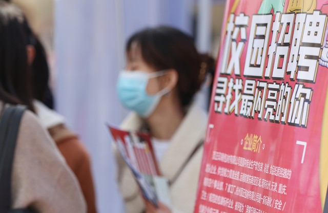 俄罗斯时差与中国差多少，一文带你快速掌握两国时差的秘密，轻松应对跨国交流难题，再也不怕错过重要时刻！