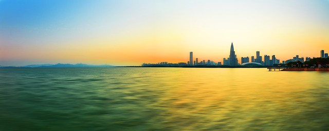 香港过关到深圳要多久？2024年最新攻略，揭秘深港通关的那些事儿