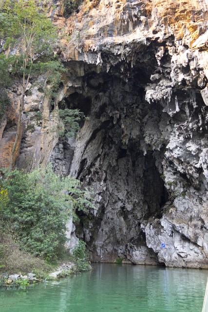 探索云南文山州所有旅游景点：从神秘的坝美村到人间仙境普者黑，一场说走就走的旅行