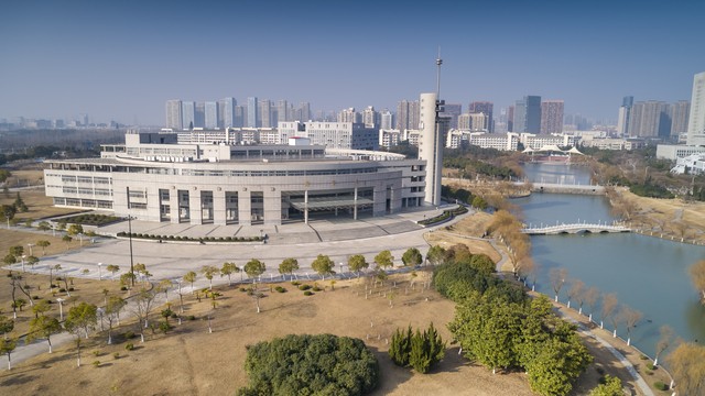 五一为什么九天假？这个高校学生简直乐翻天