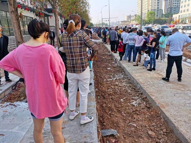 如何大力发展旅游业，让旅游成为推动经济高质量发展的强劲引擎，打造人民美好生活的新篇章