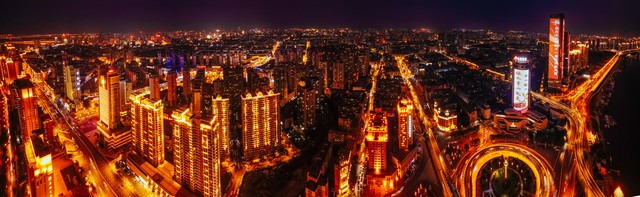 详细阅读:哈尔滨道路为什么窄?一探这座冰雪之城的历史与现代交织之路 哈尔滨道路为什么窄?一探这座冰雪之城的历史与现代交织之路