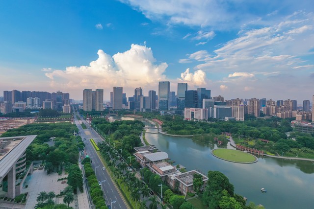 南海千灯湖公园怎么样？从一片荒地到城市绿肺，这里究竟发生了什么？