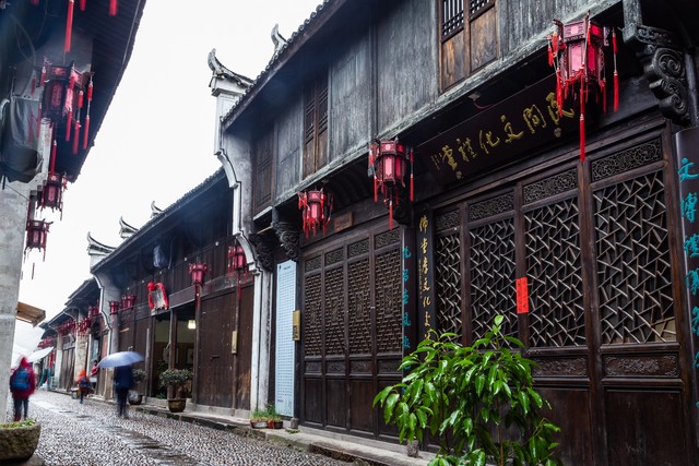 义乌哪里可以野外烧烤，带你探寻那些隐藏在绿水青山之间的宝藏烧烤圣地