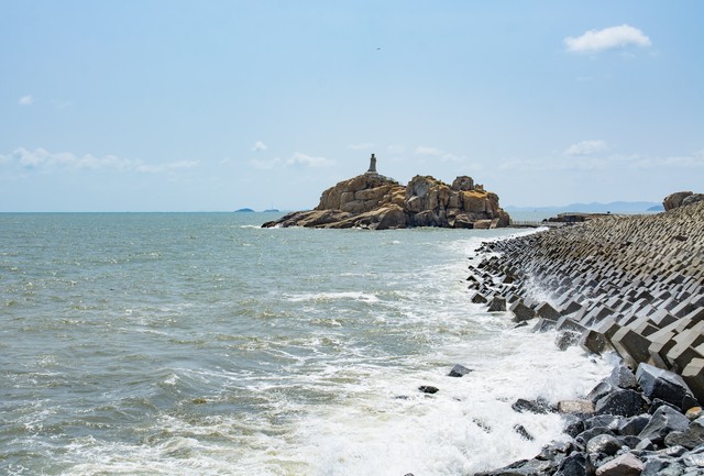 石狮有哪些海？从黄金海岸到隐秘海湾，探索这座城市的蓝色宝藏——一场不容错过的海洋之旅！