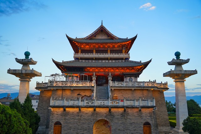 大理歌曲 酒吧：在苍山洱海间找寻灵魂的栖息地，与民谣共舞，让音乐治愈每一颗漂泊的心