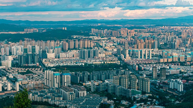 昆明城市定位旅游：从“阿勒泰”现象到“春城慢生活”，看寻甸如何用独特魅力征服游客的心