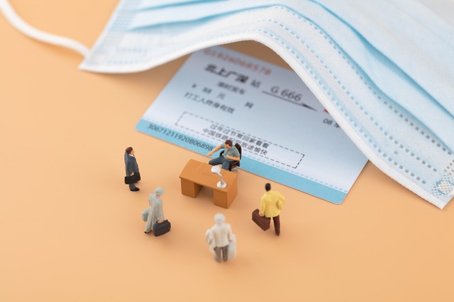 如何使用自动取票机？从购票到报销凭证打印，一文教你轻松搞定所有操作！