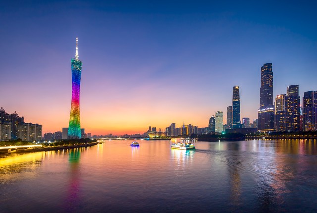 元旦广州哪里好玩？2024年元旦假期，广州给你意想不到的惊喜，从繁华都市到自然美景，从传统节日活动到现代娱乐盛宴，这个新年广州将带给你前所未有的体验！