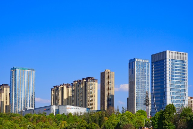 昆明盈科美辰旅游，带你走进彩云之南的梦幻旅程，感受不一样的人间仙境，体验最真实的云南风情