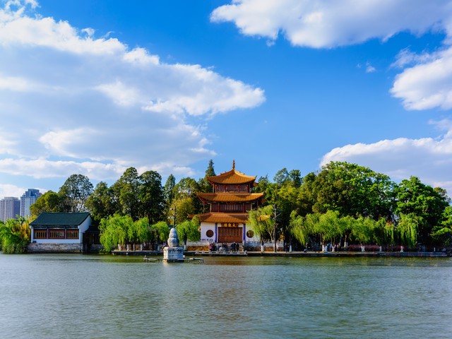 昆明旅游去哪玩？解锁这座春城的隐秘魅力，让你流连忘返