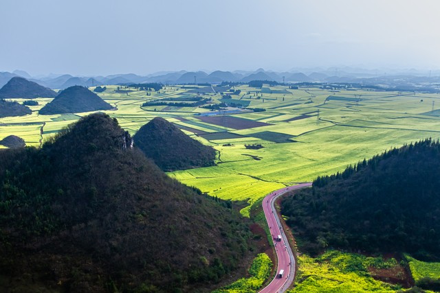 宜宾自驾腾冲旅游攻略：穿越云贵高原，寻找心中的诗和远方，体验火山温泉，探访和顺古镇，感受云南边陲的独特魅力